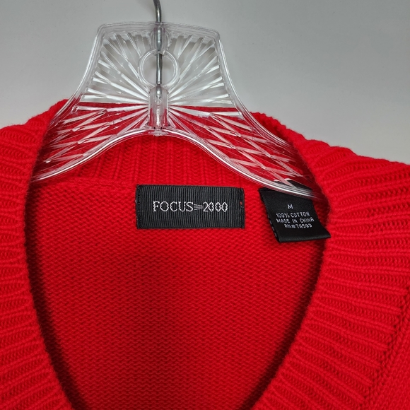 Red Sweater Holiday Christmas Valentine's - Picture 6 of 9